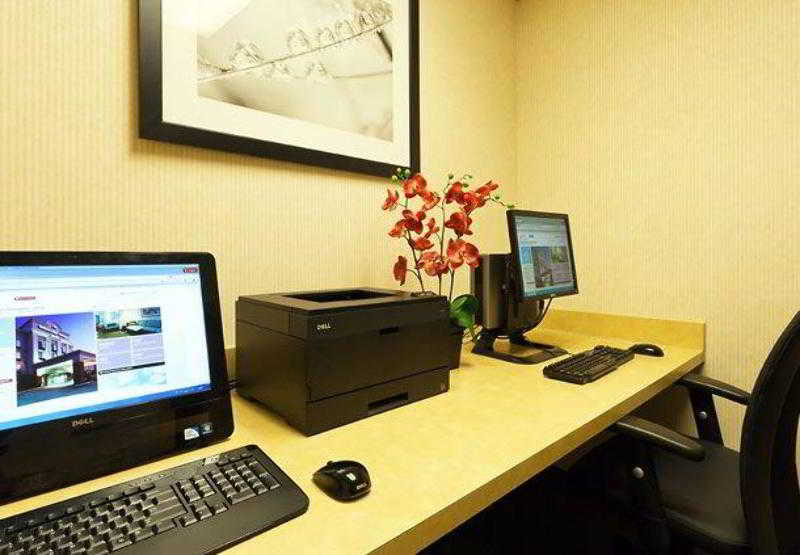 Springhill Suites Indianapolis Кармел Удобства фото